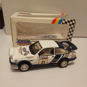 team slot ford sierra cosworth carrosserie rÃ©sine occasion peu roulÃ©e 65 â¬ (1)